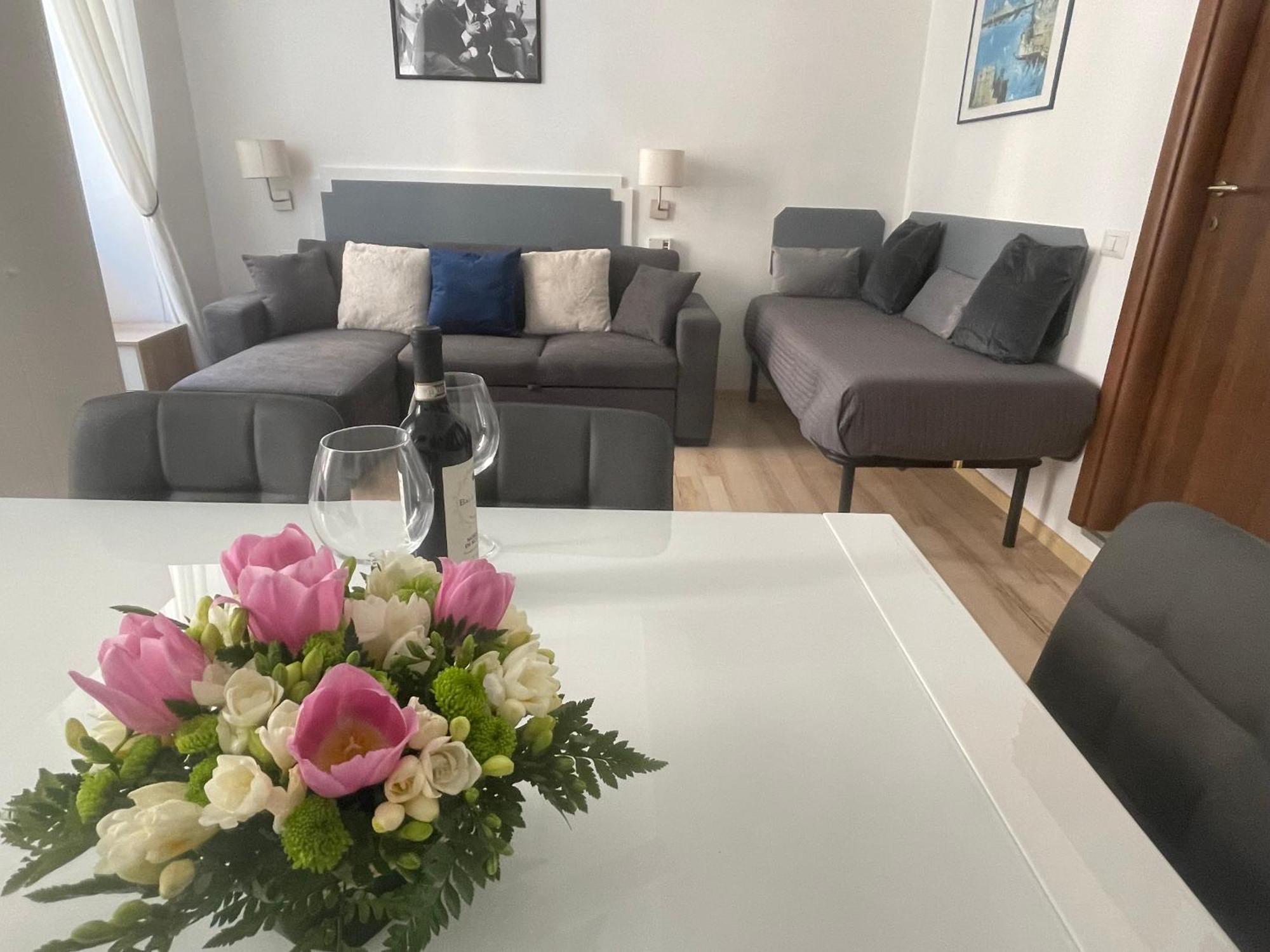 Colosseo Studios Рим Екстер'єр фото